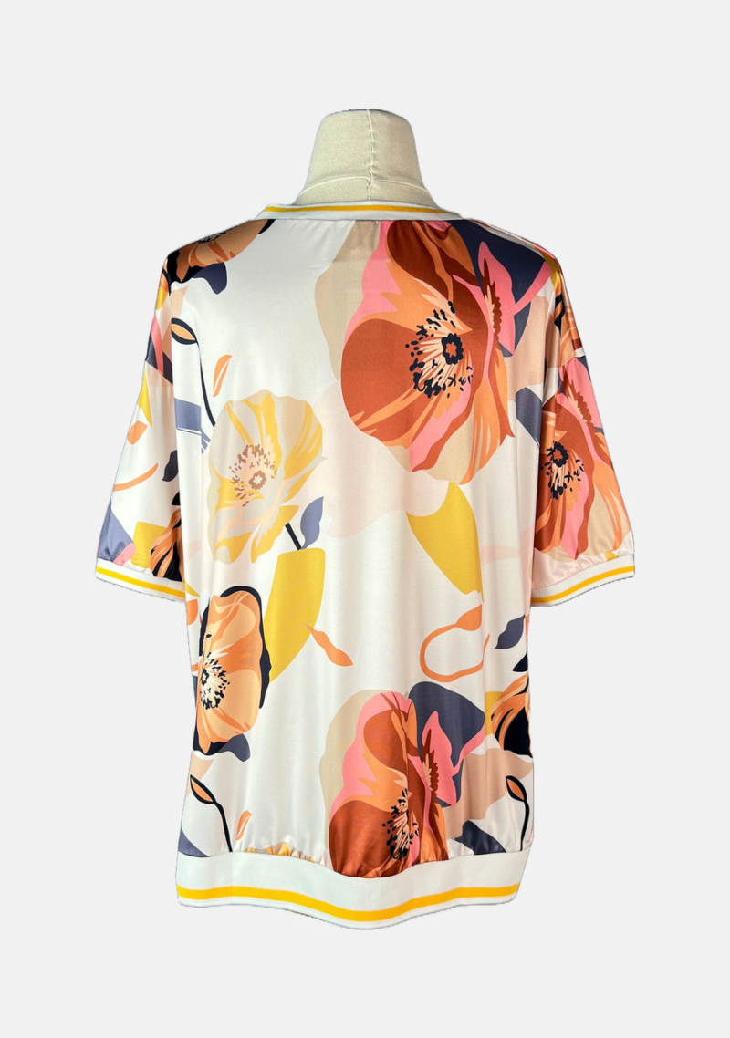 Stylites Round Neck Silk Short Sleeve Blouse with Waistband