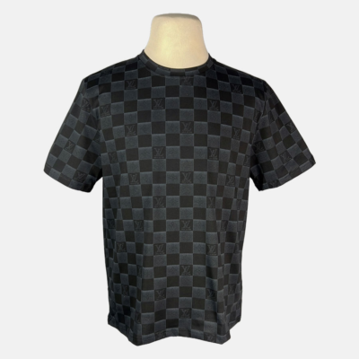 Stylites Louis Vuitton Round Neck Shirt with Checkered Black and Gray Squares and LV Logos Size Chart